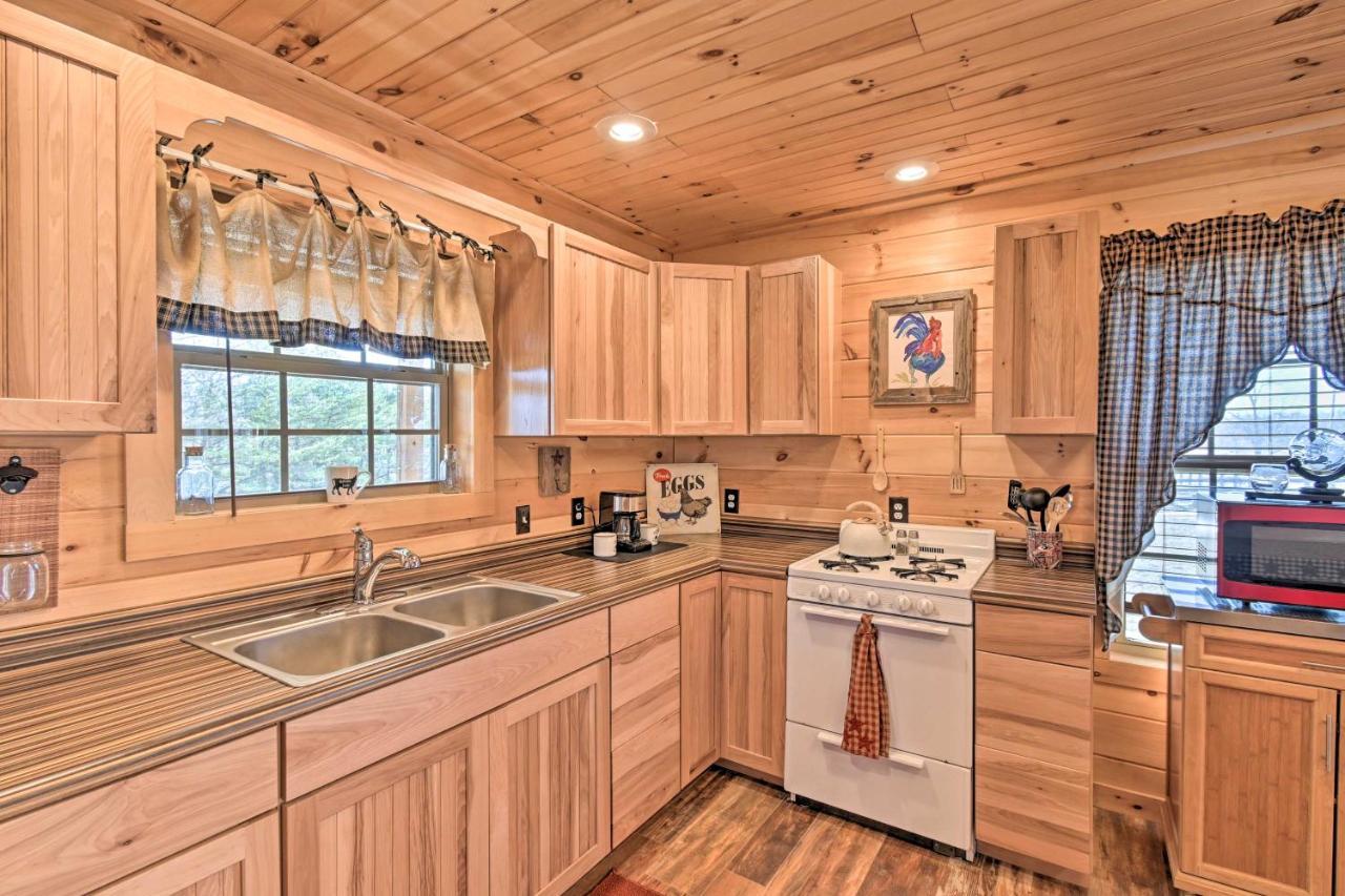 Quiet And Secluded Berea Cabin On 70-Acre Farm! Exterior photo